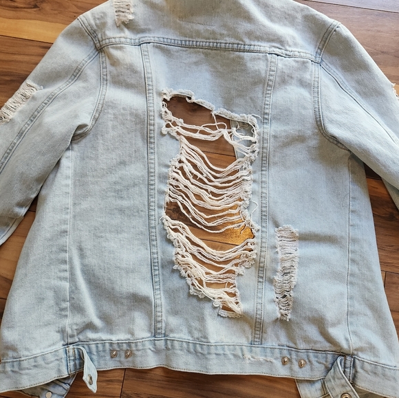 XS GB Jean Jacket Cutout Open Denim Accent Lightwash Punk Boho Ripped Distressed - Picture 6 of 7